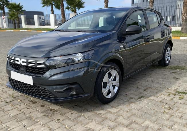 Sandero dacia essence 