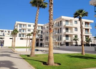 Bel Appartement vide en location longue durée