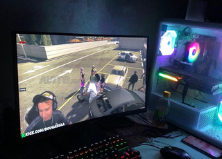 PC GAMER .CLAVIER BLEU SWITSH . SOURIS