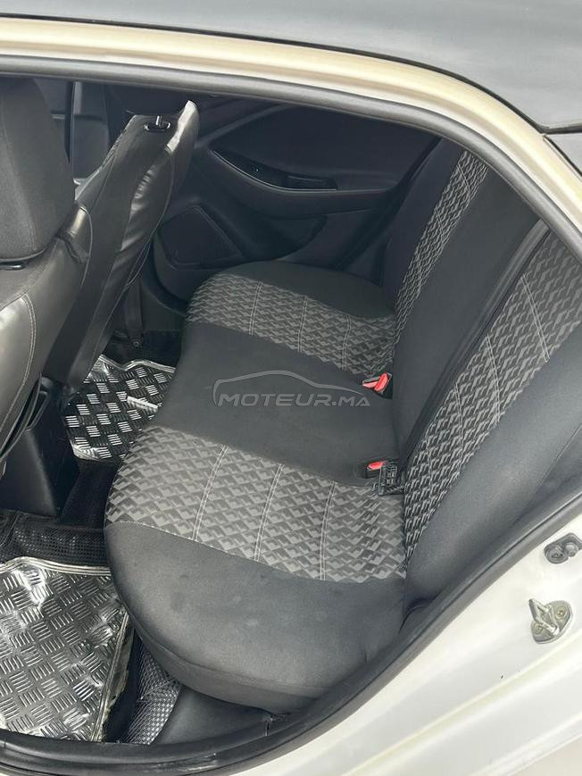 hyundai i20 ba9a n9iya li mahtam marhba