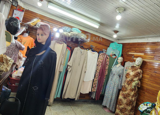 magasin commercial à vendre 