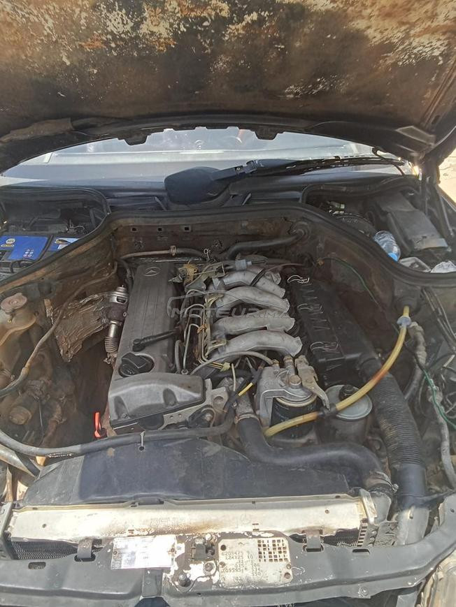 Mercedes Benz 250 manual 1988
