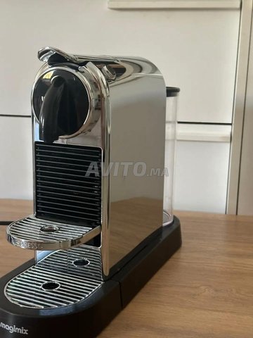 ☕ Machine Nespresso Citiz Chrome