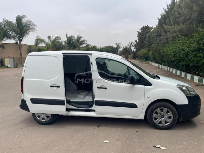 Vente Peugeot Partner 2018 Diesel  Bon état