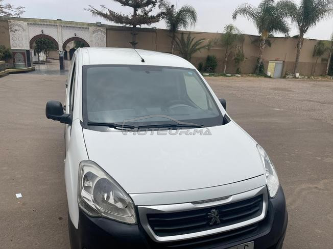 Vente Peugeot Partner 2018 Diesel  Bon état