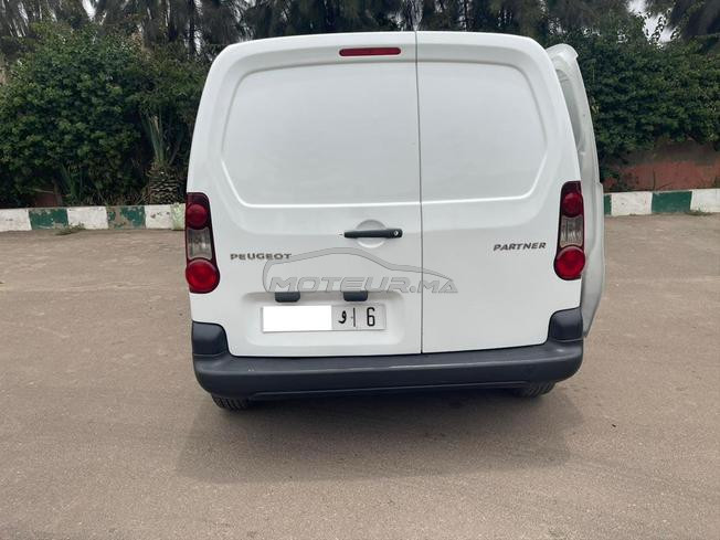 Peugeot Partner 2018 Diesel à vendre حالة جيدة 