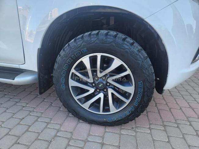 Nissan navara pick up 2018 full option 