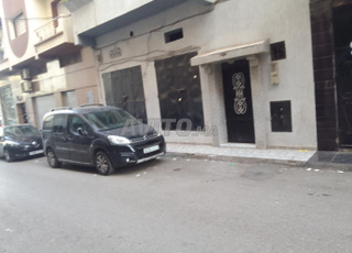 كراج للكراء يجي محلبه