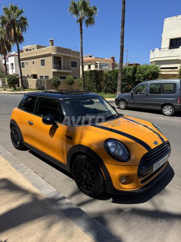 Mini Cooper Essence Automatique 2018 à Rabat