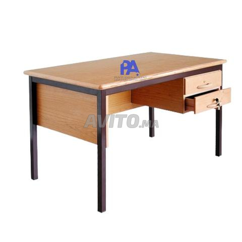 جميع الأثاث المدرسي متوفر