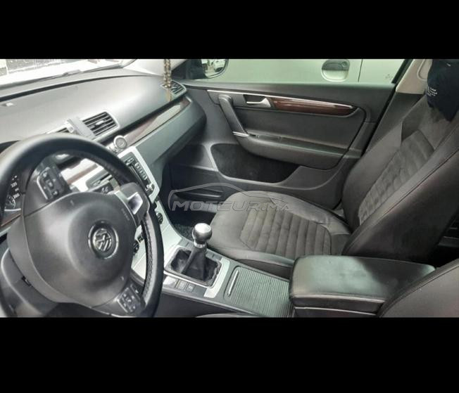 voiture volzvarenne passat B7 modèle 2012