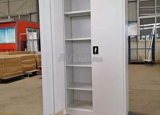 Armoire métallique porte battante\rideau\coulisse