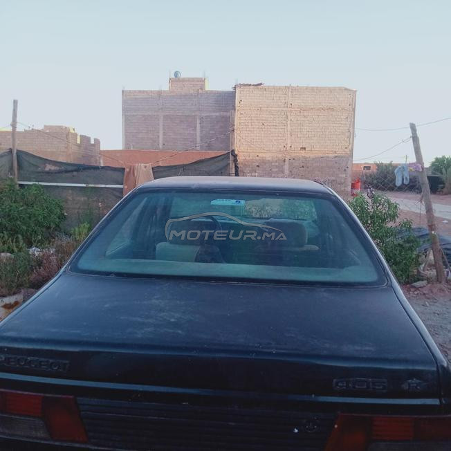 Peugeot 405 العام(1989)