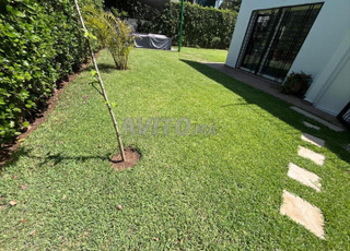 VILLA MEUBLÉ À LOUER À AIN DIAB 