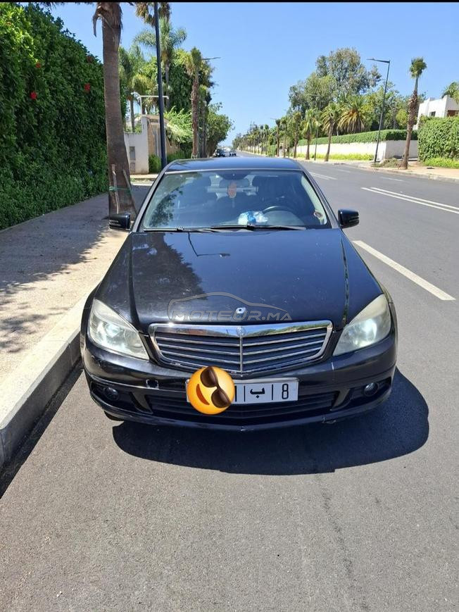 Mercedes C200 - modèle 2009