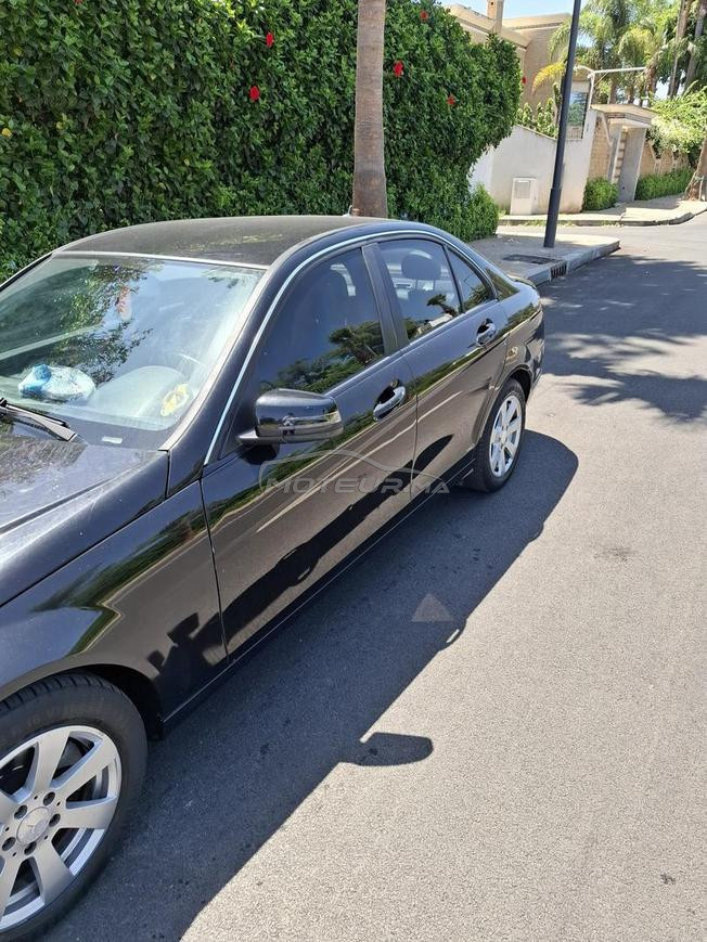 Mercedes C200 - modèle 2009
