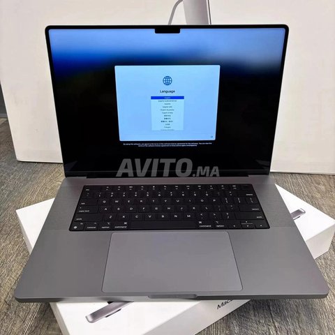 macbook pro 16 inch m3 pro 18 gb ram et 512 ssd 