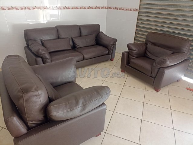 canapé cuir 3 places et 2 fauteuils 