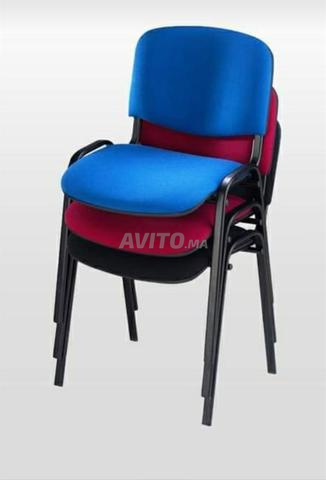 les chaises iso disponible en plusieurs - 2
