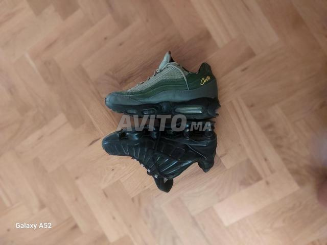 chaussures corteiz vert et nike shox noire 