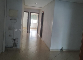 Appartement usage bureau a louer a Agdal