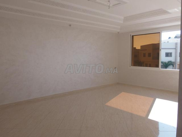 Niveau de villa à vendre (1er étage)