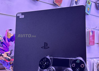 Ps4 Slim flashé 500Gb Manette Original bon etat