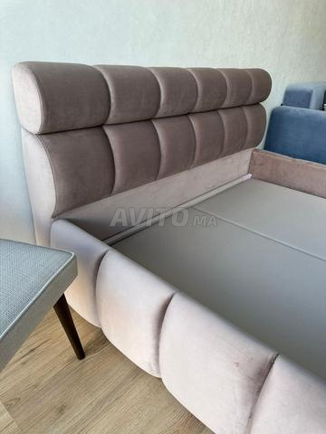 Lit tapissier premium sur mesure