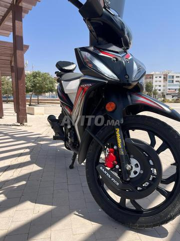 Moto Sanaya X1000 – 110cc – Très bon état