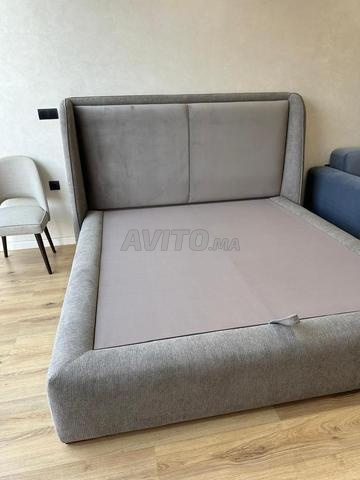 Lit tapissier luxe personnalisé