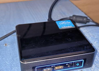 mini pc NUC7i3BNK