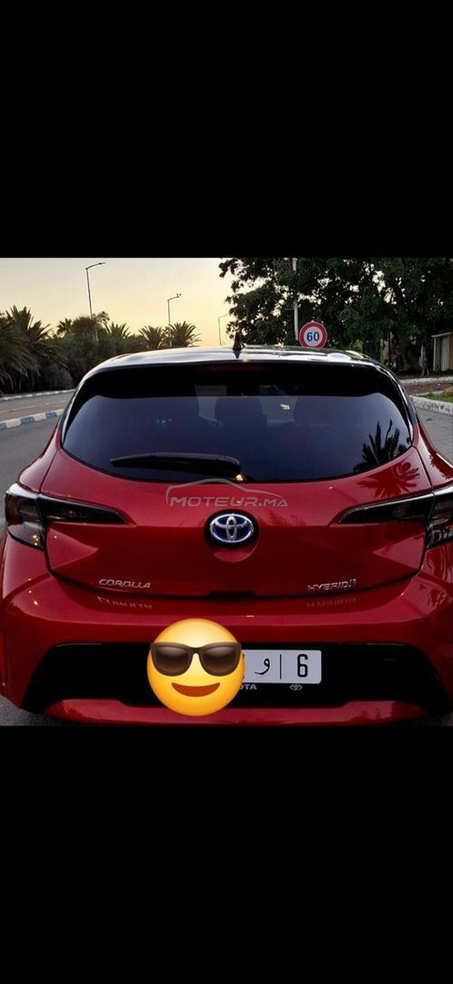 toyota corollla hybrid très très bon état 