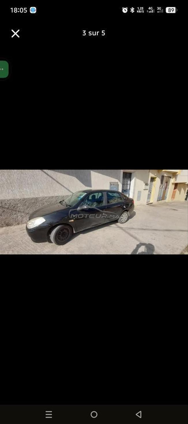 Renault Symbol Essence Manuelle 2011 à Tanger