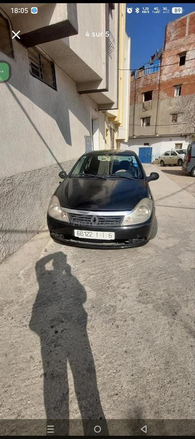 Renault Symbol Essence Manuelle 2011 à Tanger