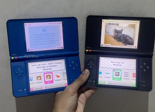 Nintendo DSi XL Complet Flashé Presque Neuf