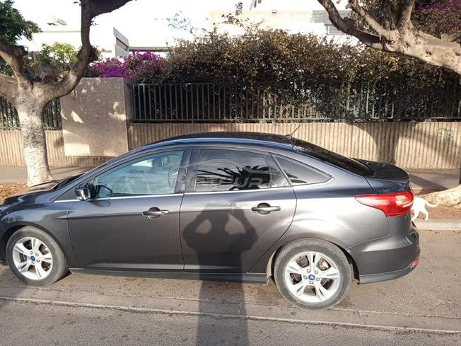 Ford Focus très bon état 