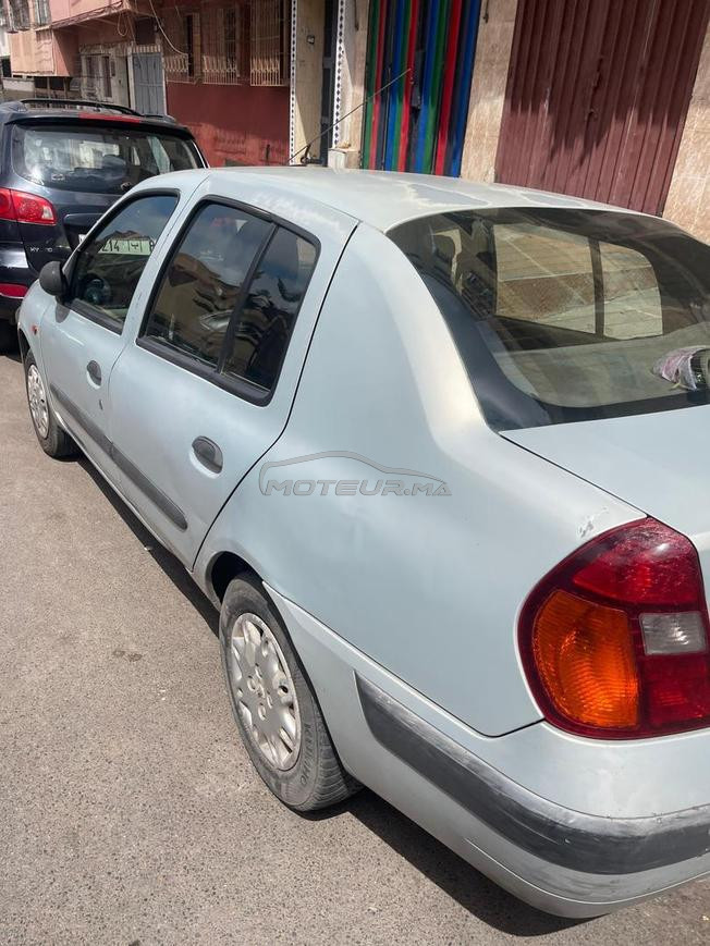 Renault Clio Diesel Manuelle 2000 à Casablanca