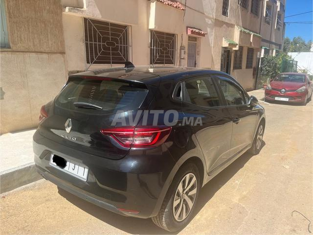 Renault Clio 5 Diesel Manuelle 2021 à Rabat - 2