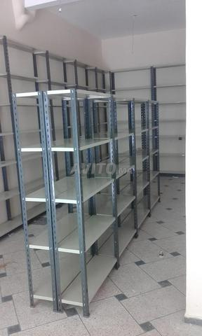 les rayonnage avec des étageres a vendre