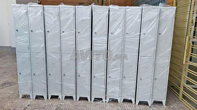 armoire casier vestiaire métallique en stock - 2