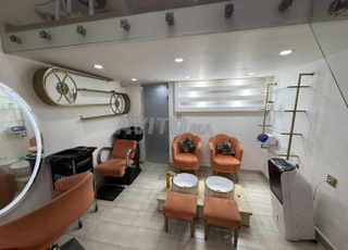 بيع مستلزمات صالون تجميل نسائي كراسي 
