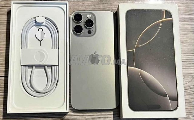 Iphone 15 pro max 256 gb titanium officiel