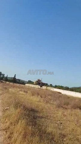 Terrain a tetouan, mellalyéne