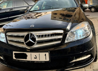 Mercedes-Benz C320 V6  Importée neuve au Maroc