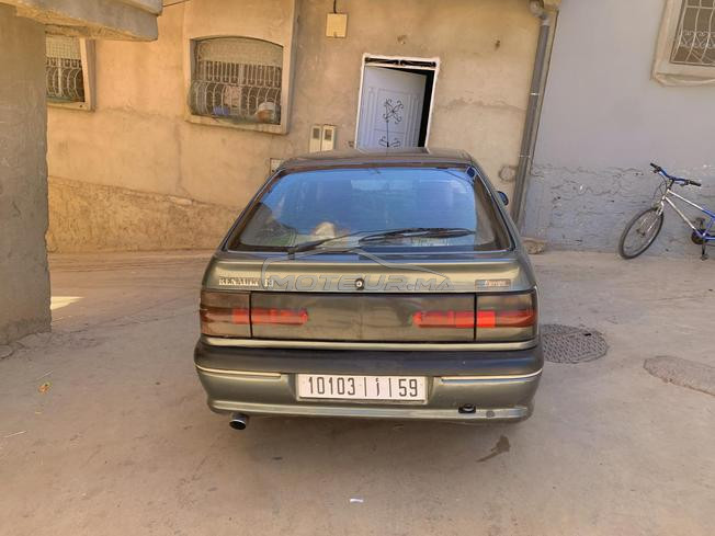  رونو 19  