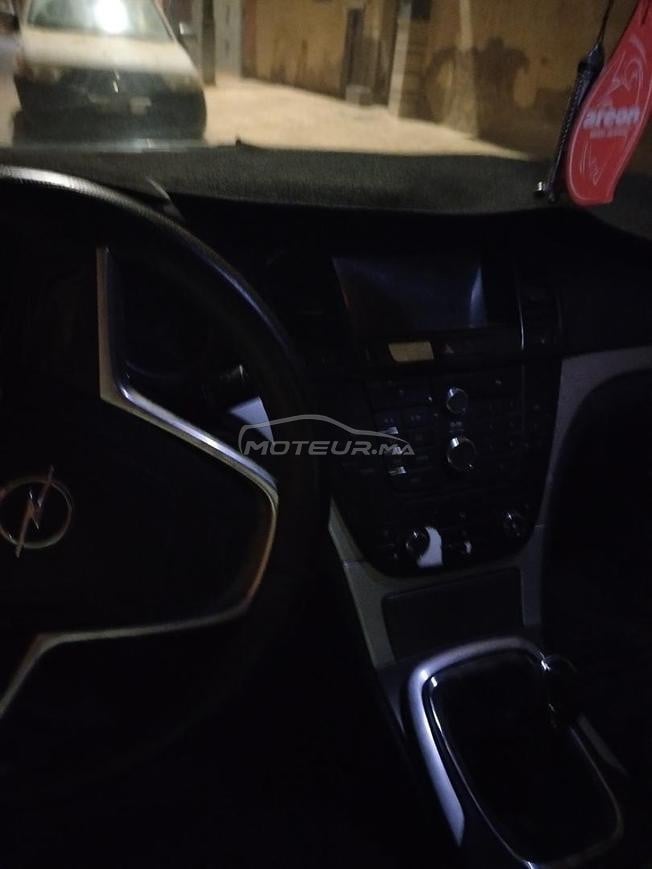 Opel Insignia Diesel Manuelle 2011 à Laâyoune