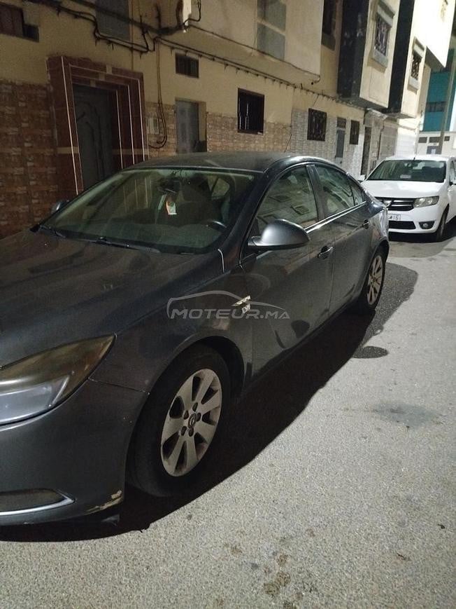 Opel Insignia Diesel Manuelle 2011 à Laâyoune