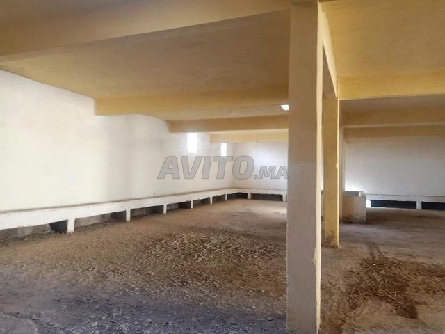 Terrain et Hangar titré sur axe RN11 à Tlat Loulad - 2