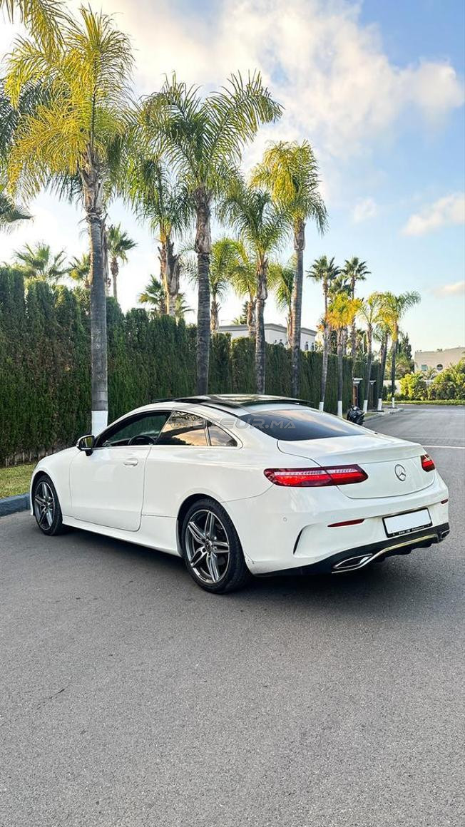 MERCEDES E220D COUPE