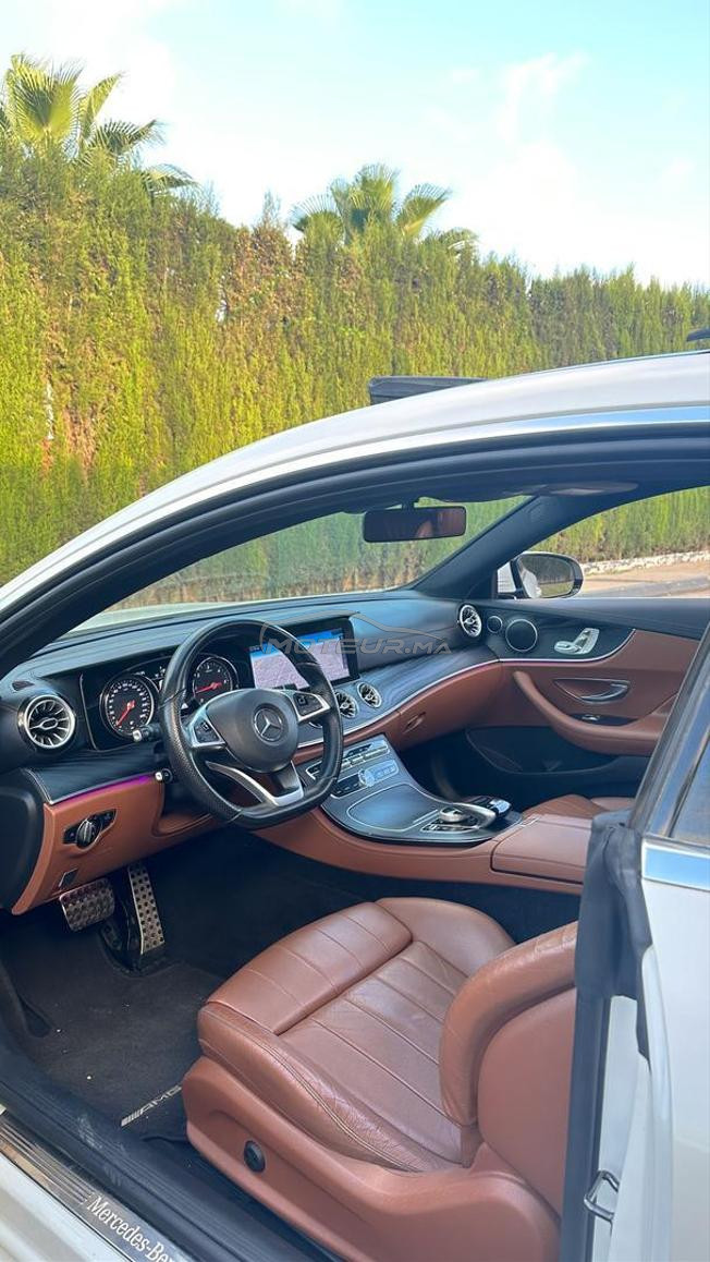 MERCEDES E220D COUPE